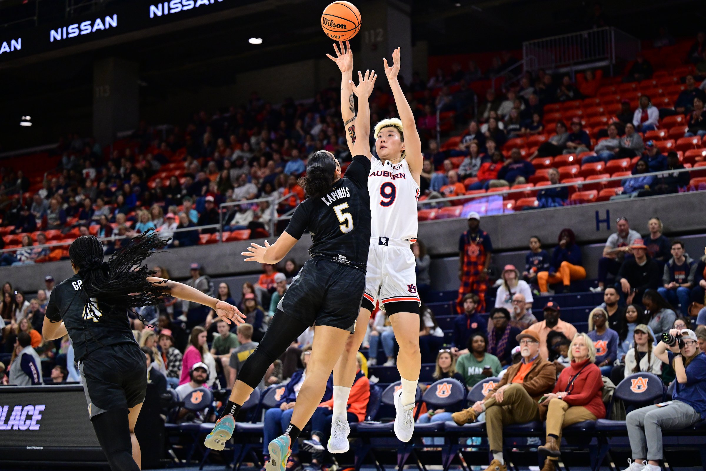 征戰(zhàn)NCAA！鄧雨婷：不太喜歡被稱為“李夢接班人” 未來想進WNBA