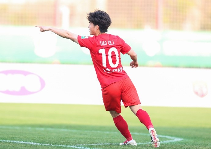 上海海港富盛經(jīng)開隊(duì)2：1戰(zhàn)勝對(duì)手，取得2025中乙聯(lián)賽開門紅
